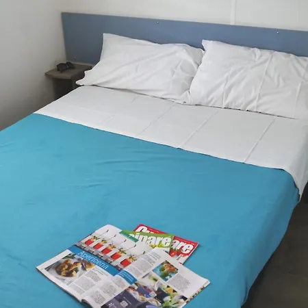 Campsite Happy Camp Mobile Homes In La Vecchia Torre Gallipoli