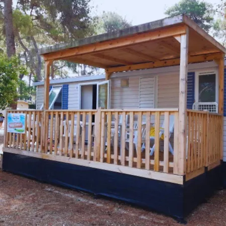 Campsite Happy Camp Mobile Homes In La Vecchia Torre *